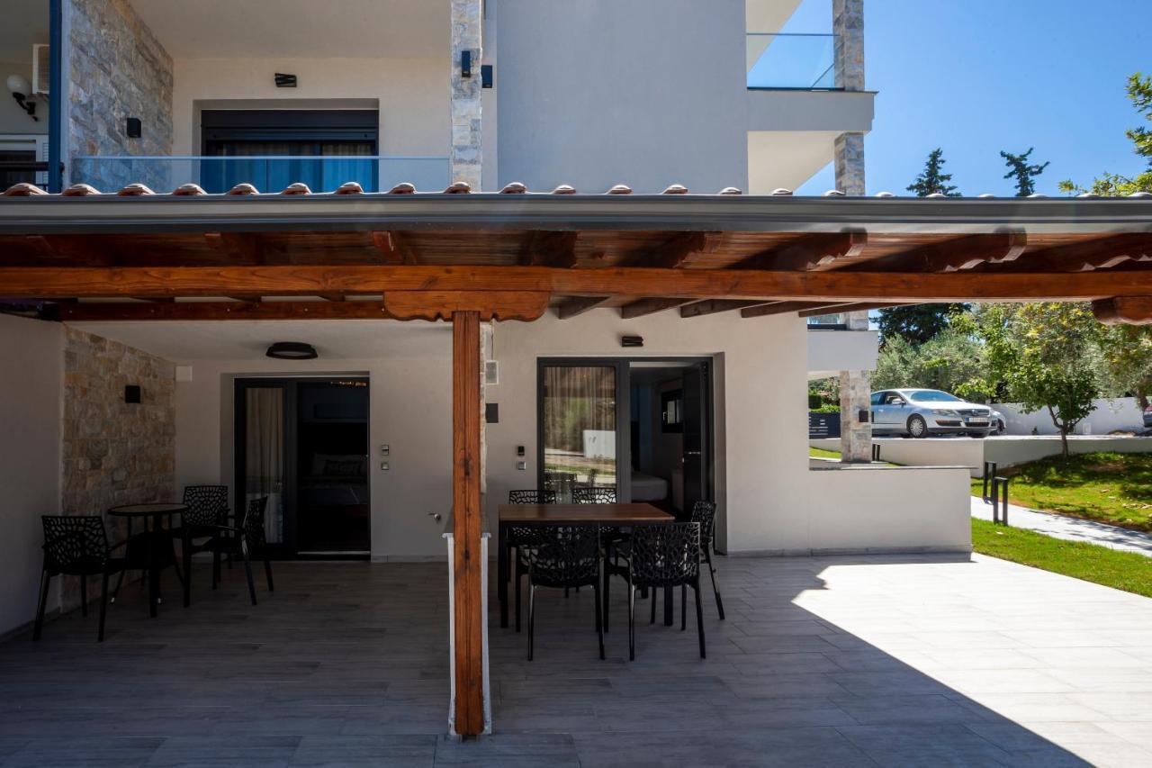 Olia Seaside Residence 120M From The Beach Pefkochori Dış mekan fotoğraf